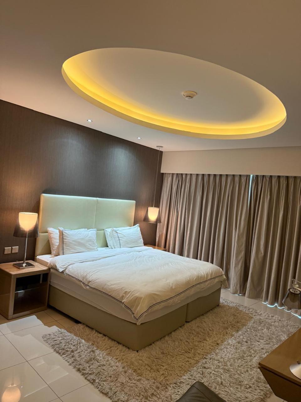 Apartment 6001 Burj Views By Royal Montania Homes Dubai