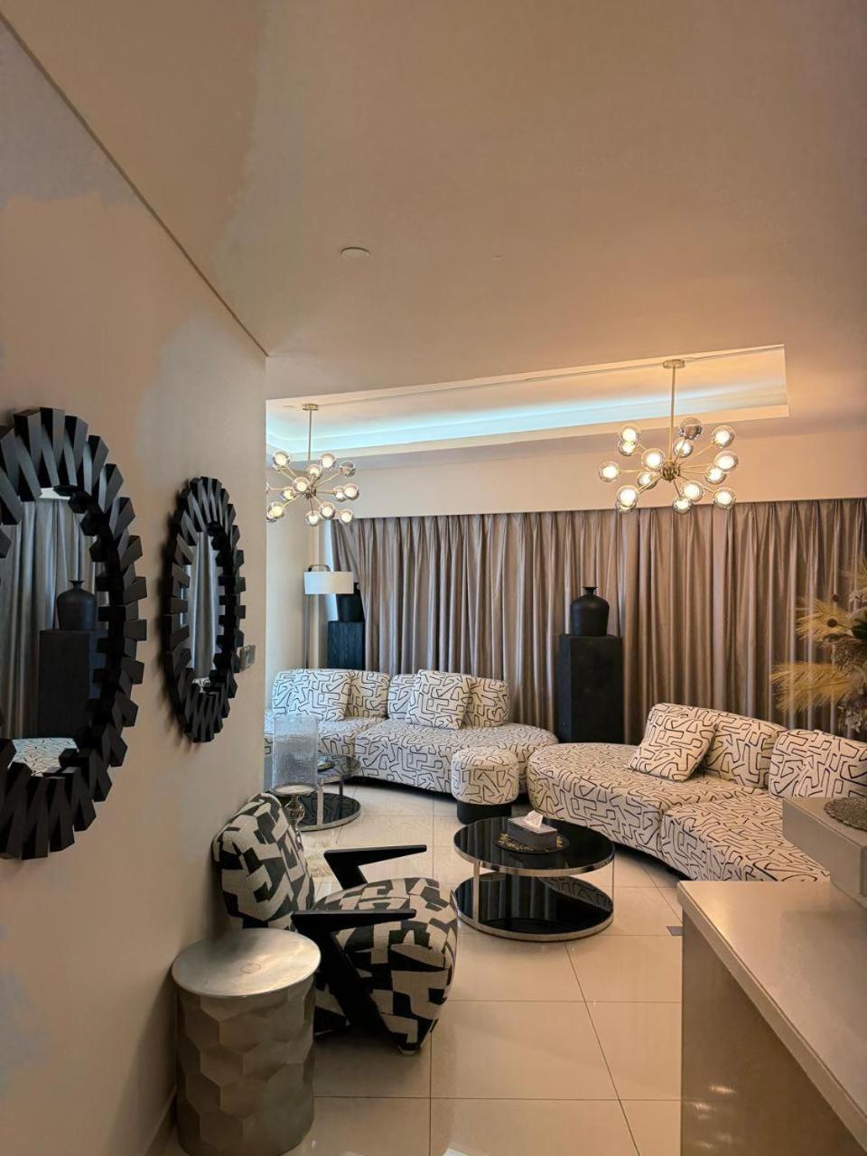 6001 Burj Views By Royal Montania Homes Apartment